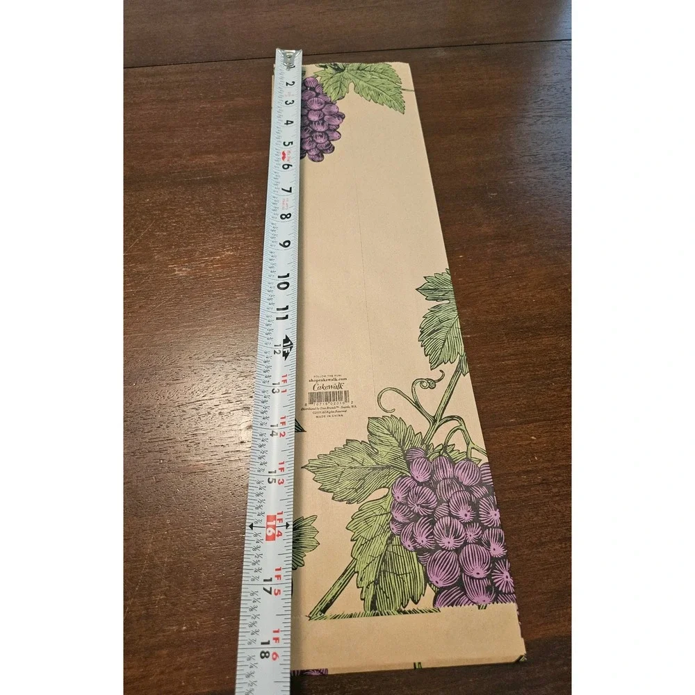 Cakewalk Wine Gift Bags 15 Pack Tan Purple Grape Vine Print Paper Sleeves